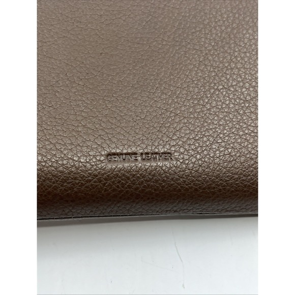 Guang Tong Brown Leather Bifold Wallet with Change Pocket Slots Never Been Used‎ - Picture 5 of 9